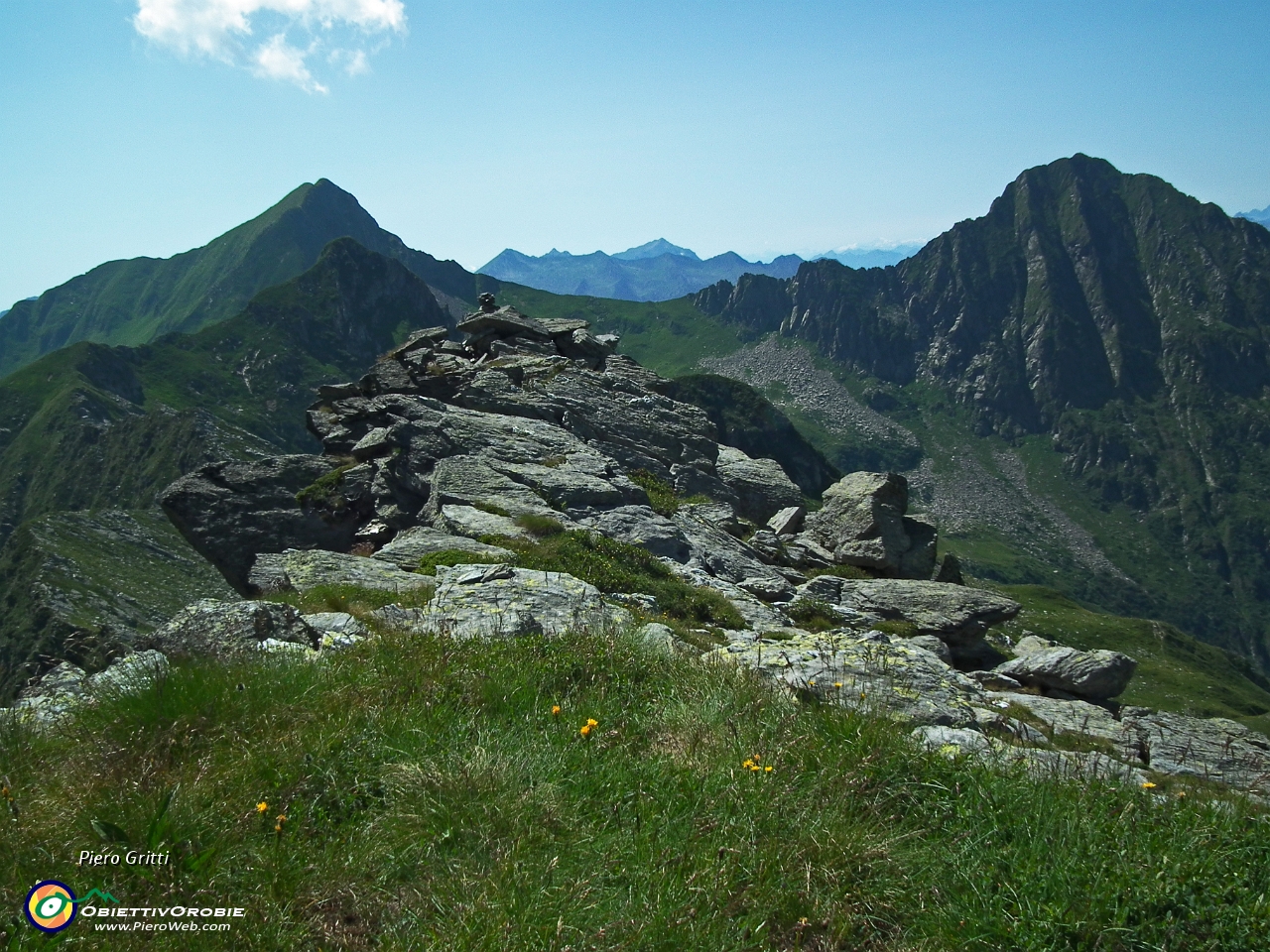 80 cima Monte Tartano tra il Fioraro e il Pedena....JPG